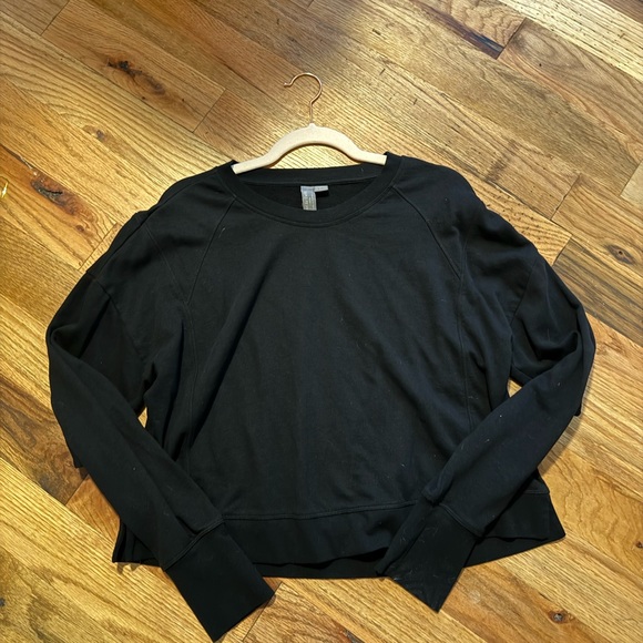 Sweaty Betty Black Crewneck - Size 10 - Good Condition - Picture 1 of 3